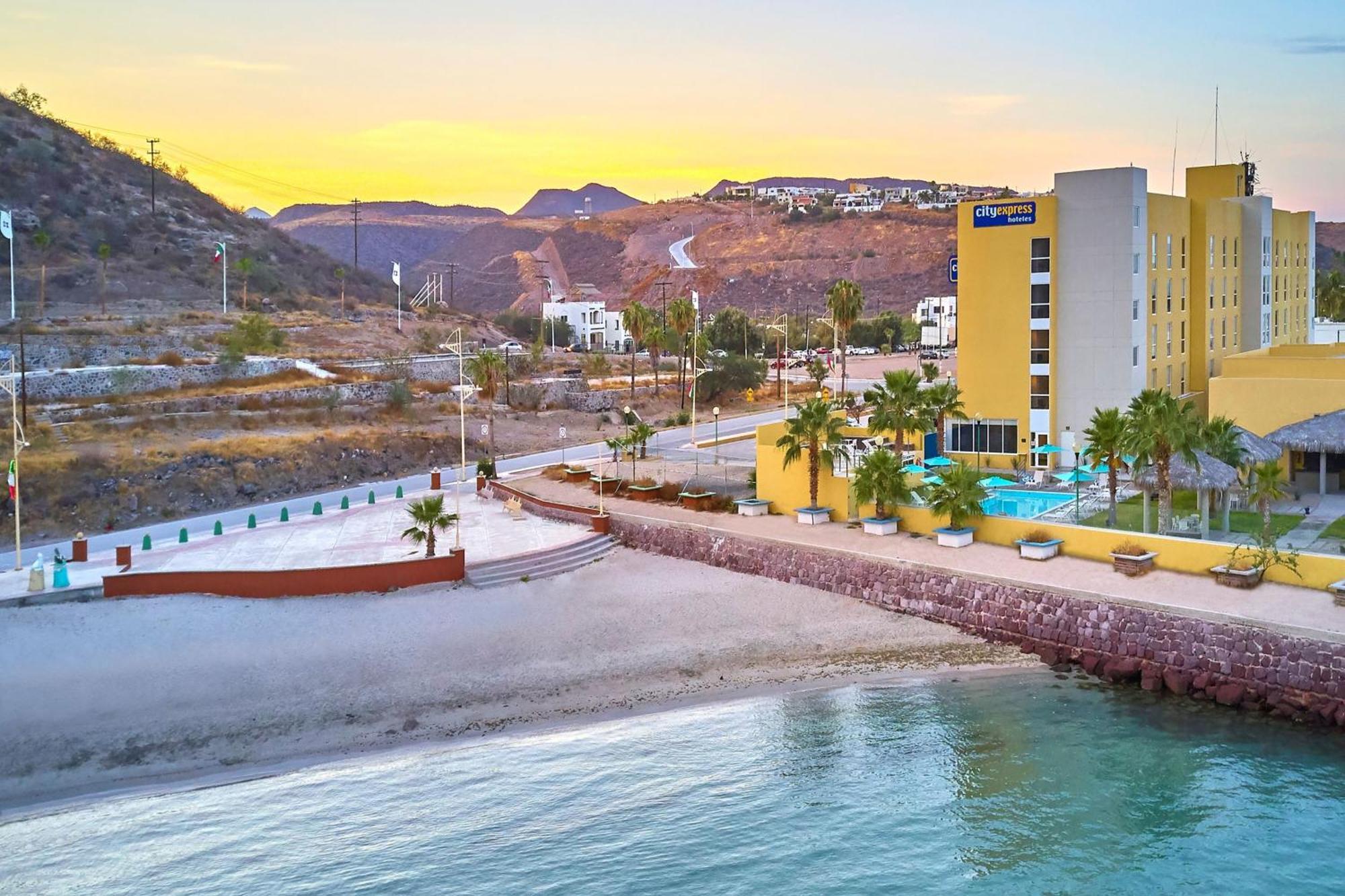 City Express By Marriott La Paz Exterior foto